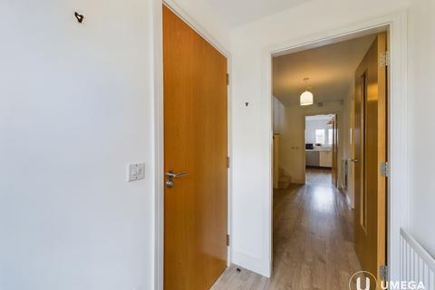 3 bedroom terraced house to rent, Talla Street, Liberton, Edinburgh, EH16