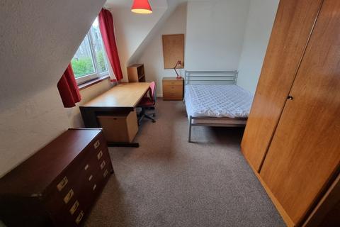 3 bedroom terraced house to rent, Bedford Road, Aberdeen, AB24