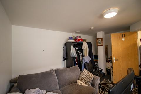 Studio for sale, The Kingsway, Swansea SA1