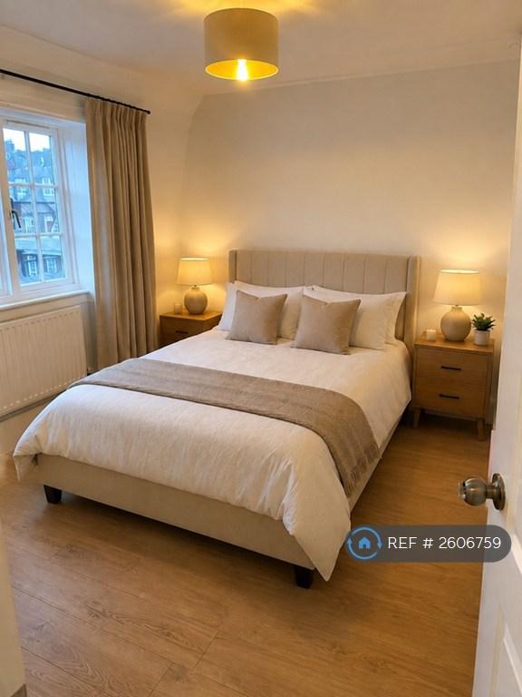 Apartment in London - View 3