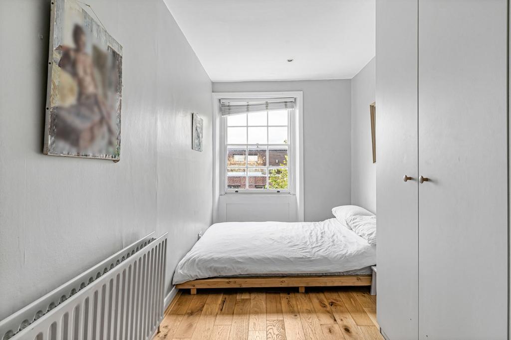 Apartment in London - More