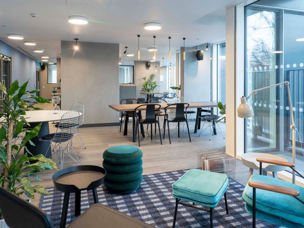 Apartment in London - View 5