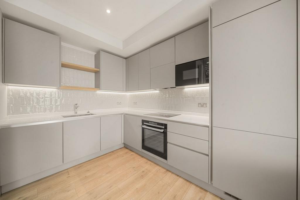 Apartment in London - View 2