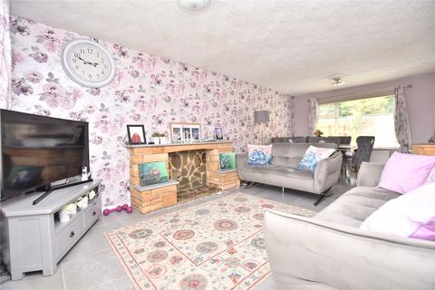 3 bedroom semi-detached house for sale, Brignall Garth, Leeds, West Yorkshire
