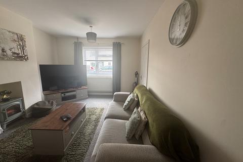 3 bedroom semi-detached house to rent, Fairfield Road, Lydney