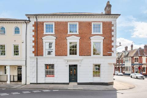 2 bedroom apartment to rent, Eastgate House, Eastgate Street, Winchester, Hampshire, SO23