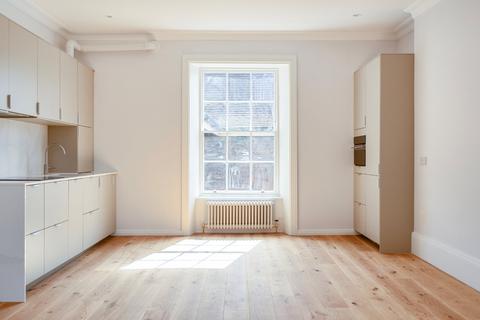 2 bedroom apartment to rent, Eastgate House, Eastgate Street, Winchester, Hampshire, SO23