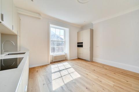 2 bedroom apartment to rent, Eastgate House, Eastgate Street, Winchester, Hampshire, SO23