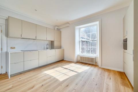 2 bedroom apartment to rent, Eastgate House, Eastgate Street, Winchester, Hampshire, SO23