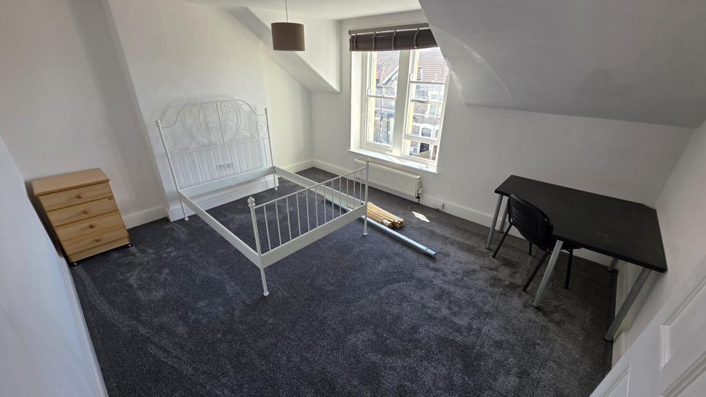 House in WESTON-SUPER-MARE - View 2