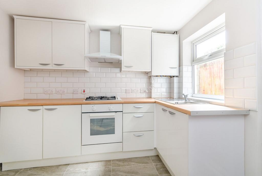 Apartment in London - View 3