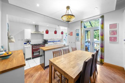4 bedroom terraced house for sale, St. Marys Walk, Harrogate, HG2