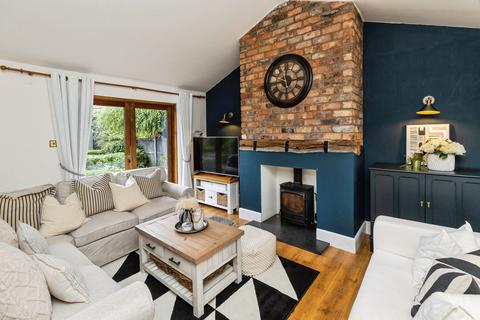 4 bedroom bungalow for sale, Llys Derwen, CHESTER, Cheshire, CH4
