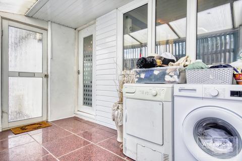 2 bedroom semi-detached house for sale, Hazlebury Road, Creekmoor, Poole