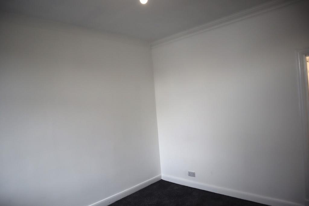 House in Leicester - View 5