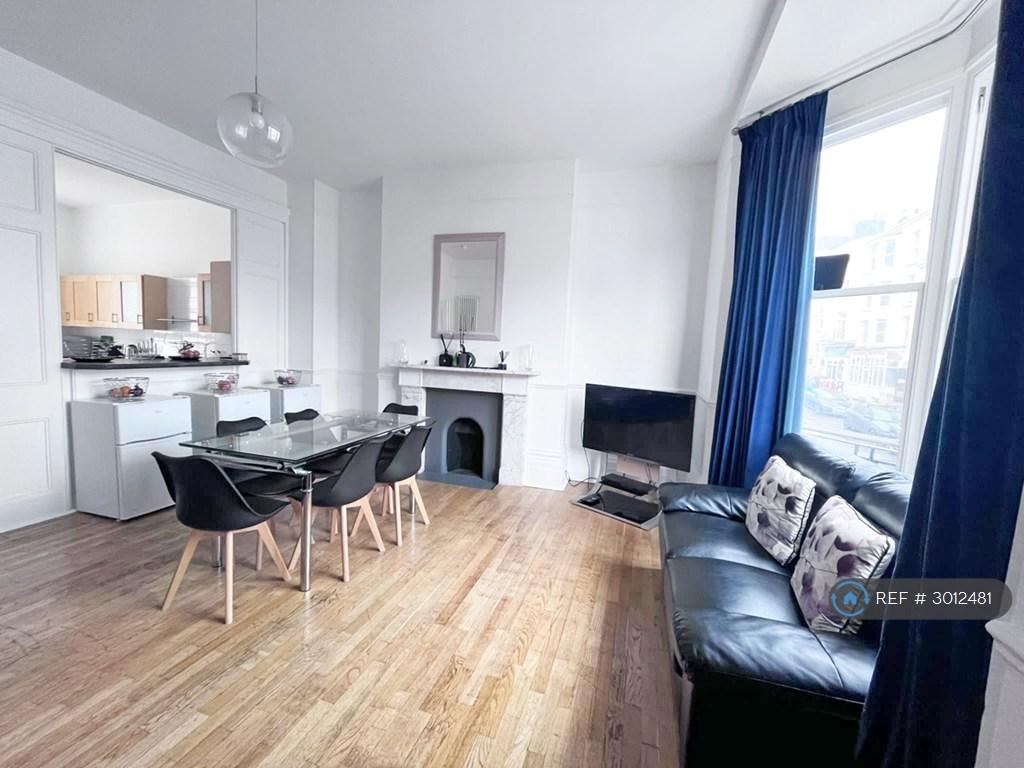 House in Hove - View 5