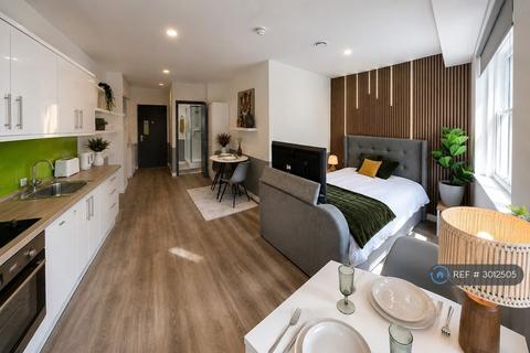 Studio to rent, The Junction, Nottingham, NG1