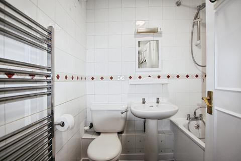 1 bedroom apartment to rent, The Waldrons, Croydon CR0