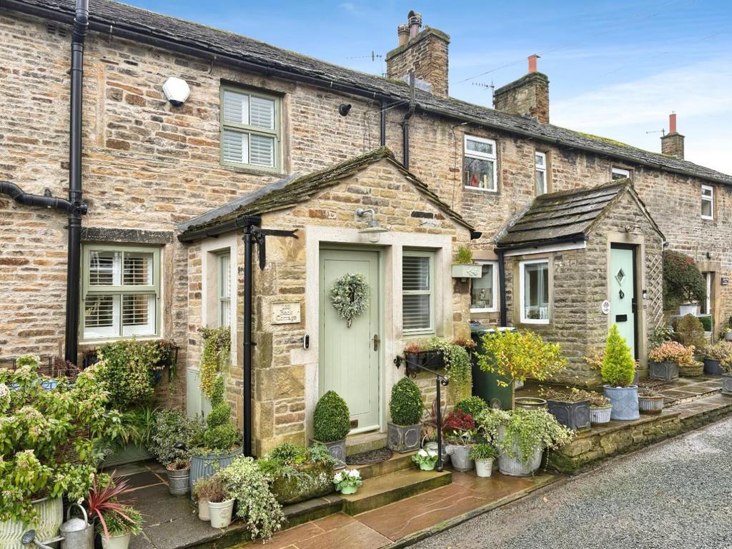 House in Keighley - View 2