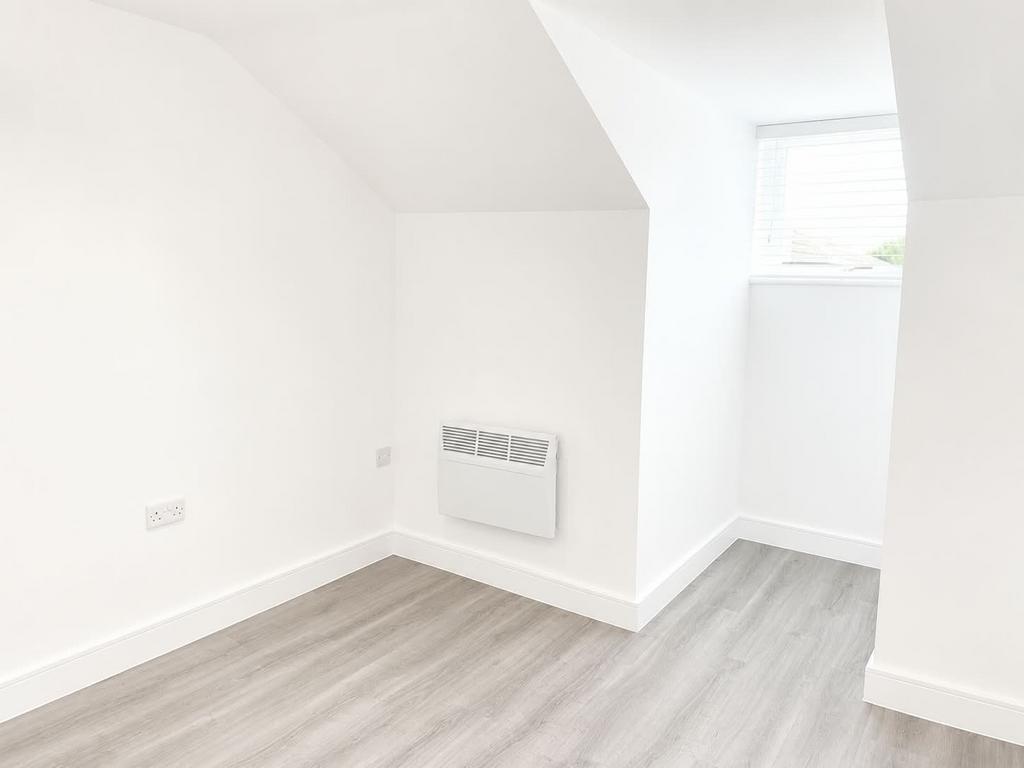 Apartment in SOUTHAMPTON - View 5