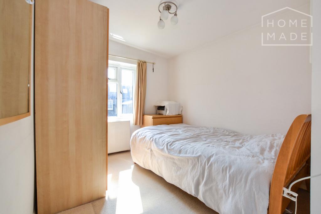 Apartment in London - View 4