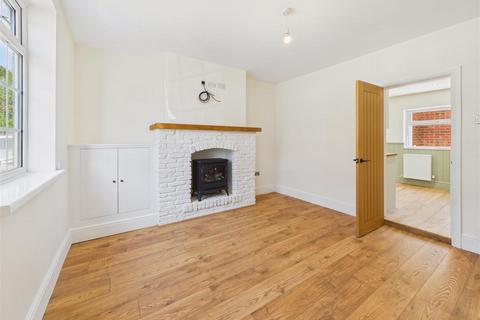 2 bedroom cottage for sale, Station Road, Brough