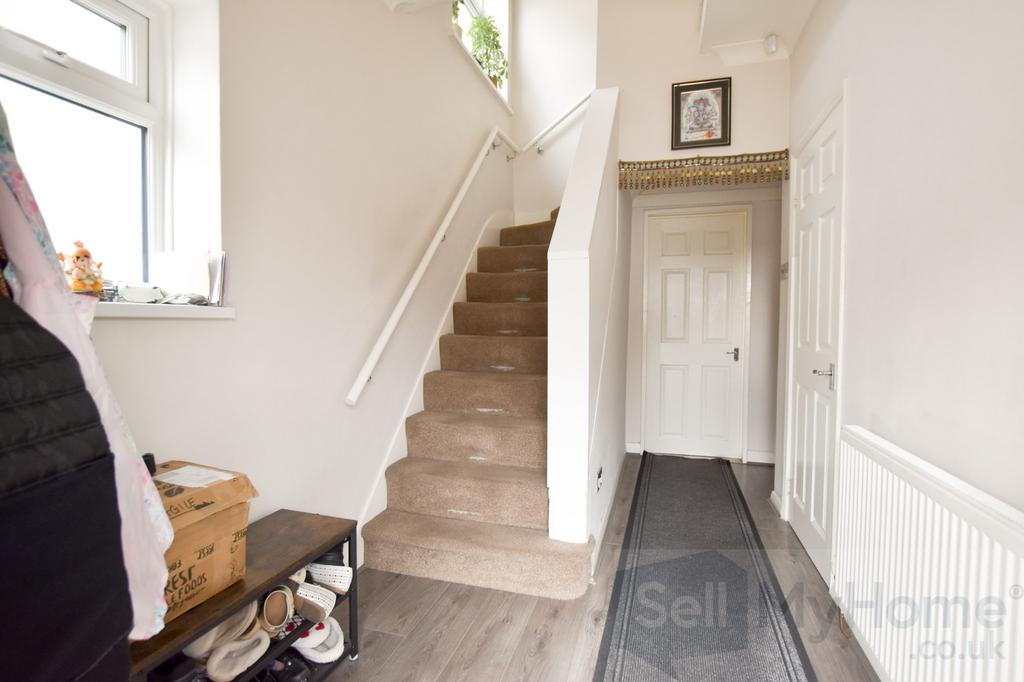 House in Leicester - View 2