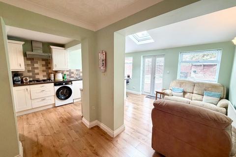 3 bedroom semi-detached house for sale, Norwood Close, Stockton-On-Tees