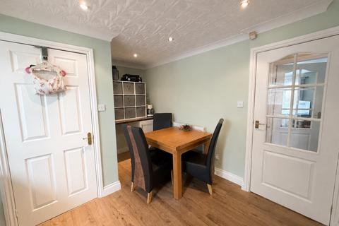 3 bedroom semi-detached house for sale, Norwood Close, Stockton-On-Tees