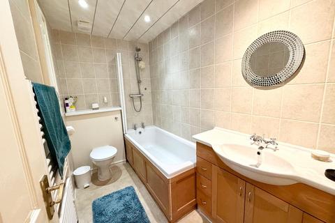 3 bedroom semi-detached house for sale, Norwood Close, Stockton-On-Tees