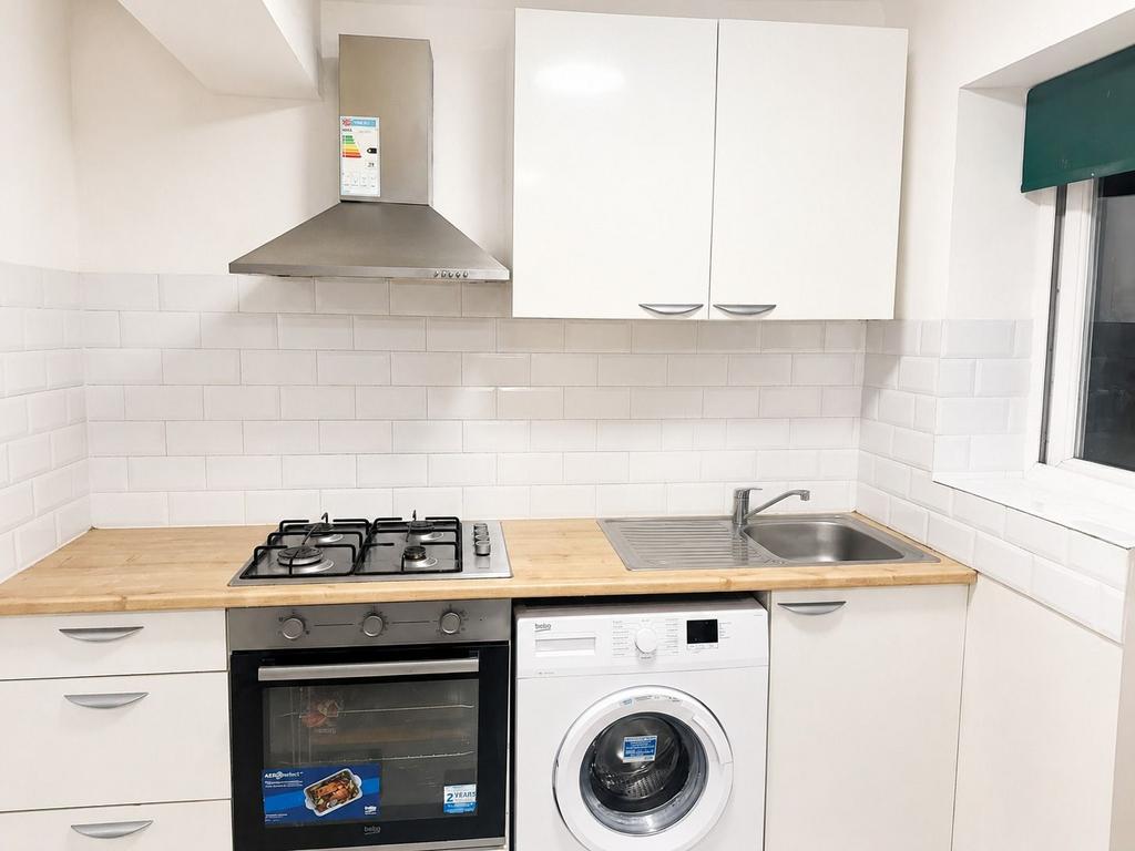 Apartment in London, Mitcham - View 5