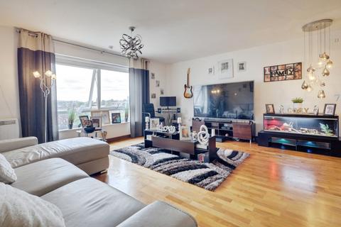 1 bedroom flat for sale, Cherrydown East, Basildon SS16