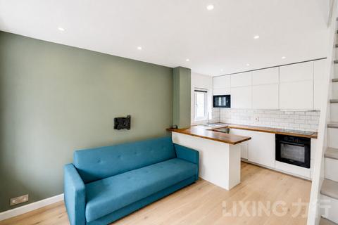 undefined, Joshua Street, Poplar, E14