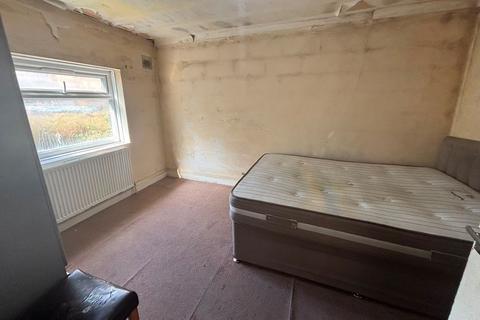 2 bedroom detached house for sale, Barrington Road, London E12