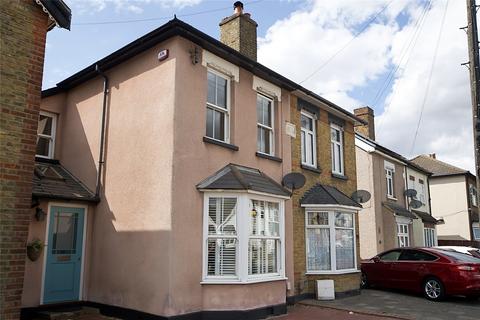 Havering Road, Romford, RM1