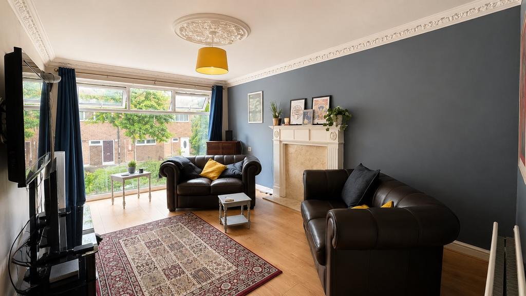 House in Newcastle upon Tyne, Tyne and Wear - View 2