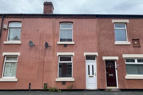 2 bedroom terraced house to rent, Sydney Street, Platt Bridge
