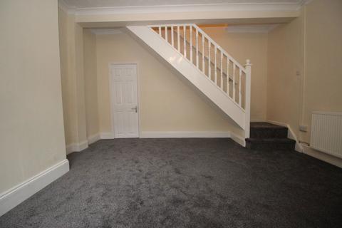 2 bedroom terraced house to rent, Sydney Street, Platt Bridge