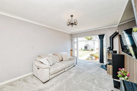 4 bedroom detached house for sale, St. Brides Road, Ewenny, Bridgend