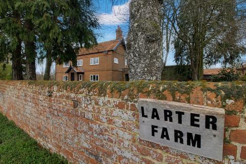 4 bedroom detached house to rent, Haveringland Norwich
