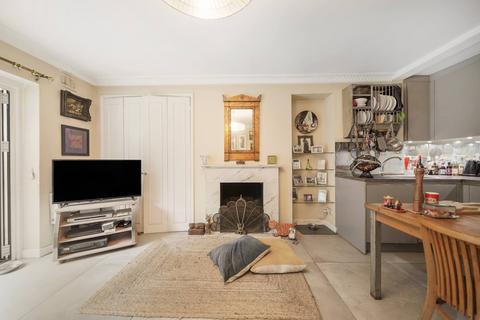 2 bedroom flat for sale, Elsham Road, W14