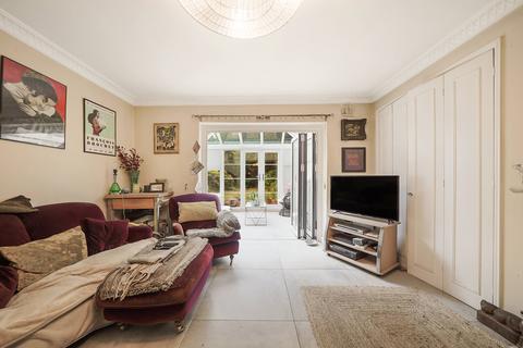 2 bedroom flat for sale, Elsham Road, W14