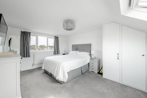 4 bedroom semi-detached house for sale, Arncliffe Road, Harrogate, HG2