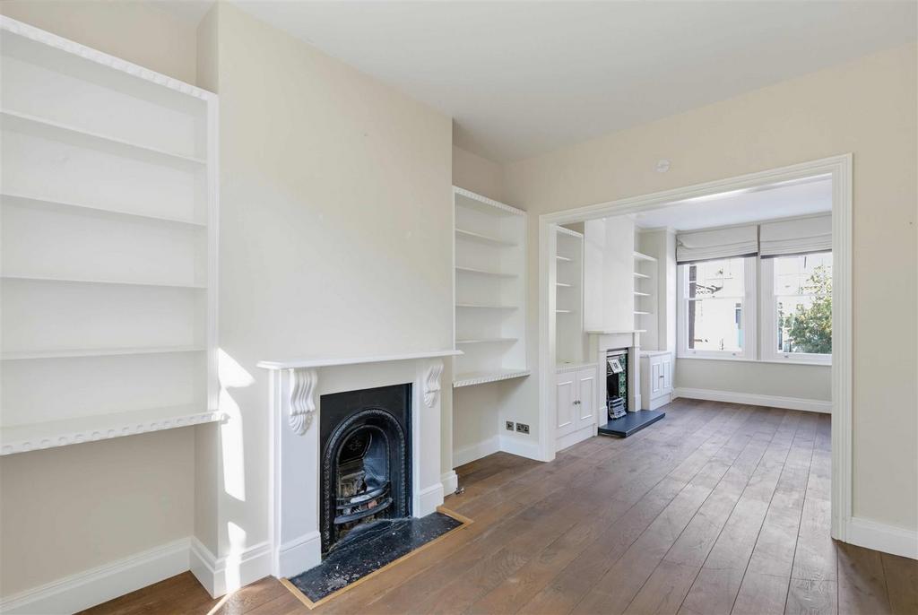 House in London - View 3