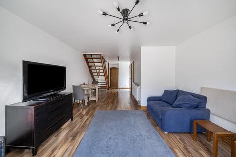 3 bedroom house for sale, Manger Road, London N7