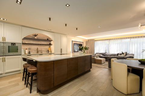 4 bedroom detached house for sale, Moorfields Road, Canford Cliffs, Poole, BH13