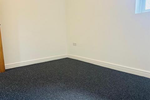 2 bedroom apartment to rent, Long Street, Atherstone