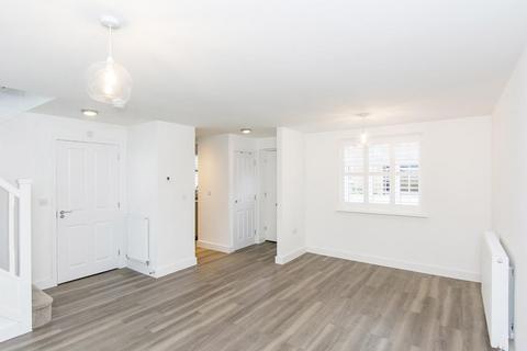 2 bedroom semi-detached house for sale, Monarch Close, Market Harborough