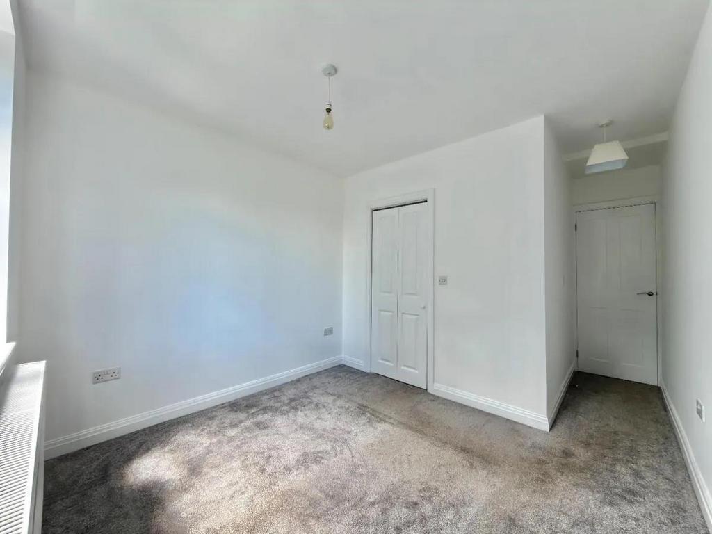 House in London - View 5
