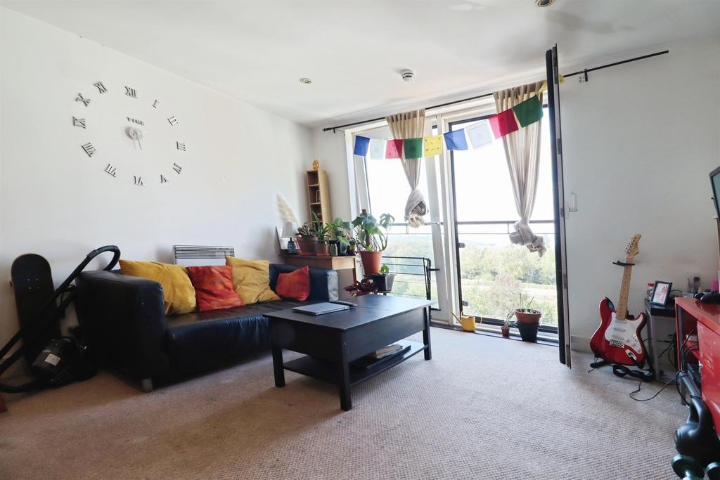 Apartment in Cardiff - View 5